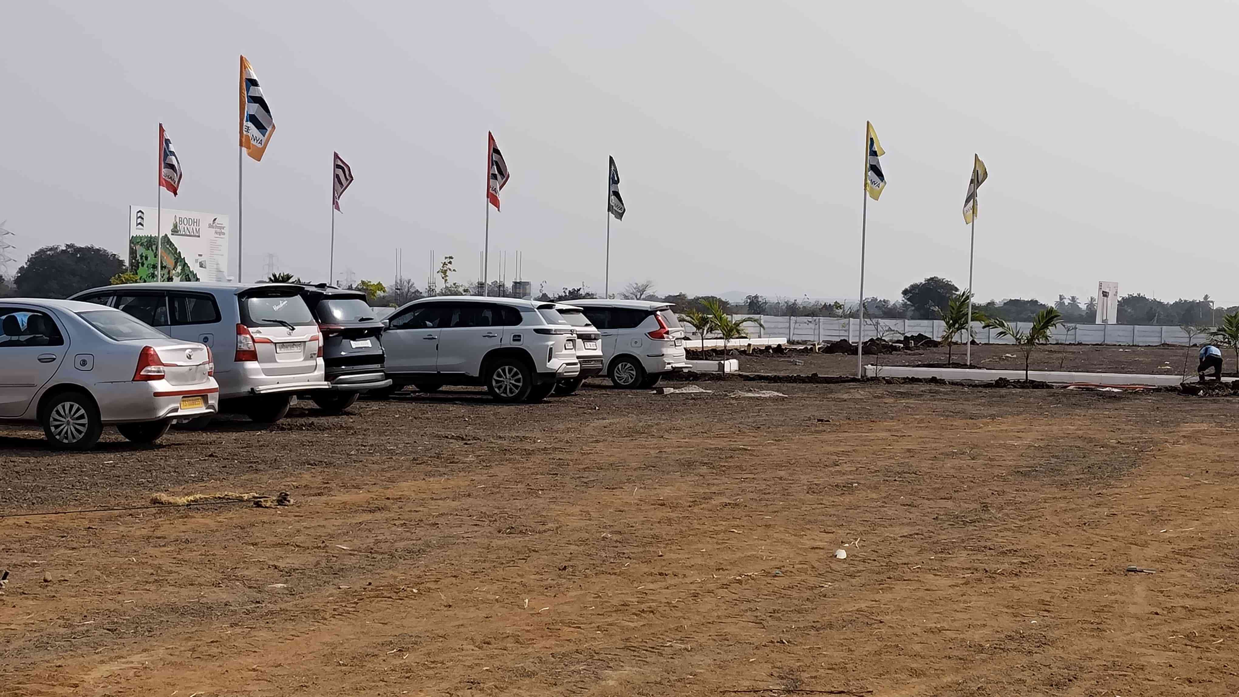 EESHANYA'S (SADHNAGAR HEIGHTS)